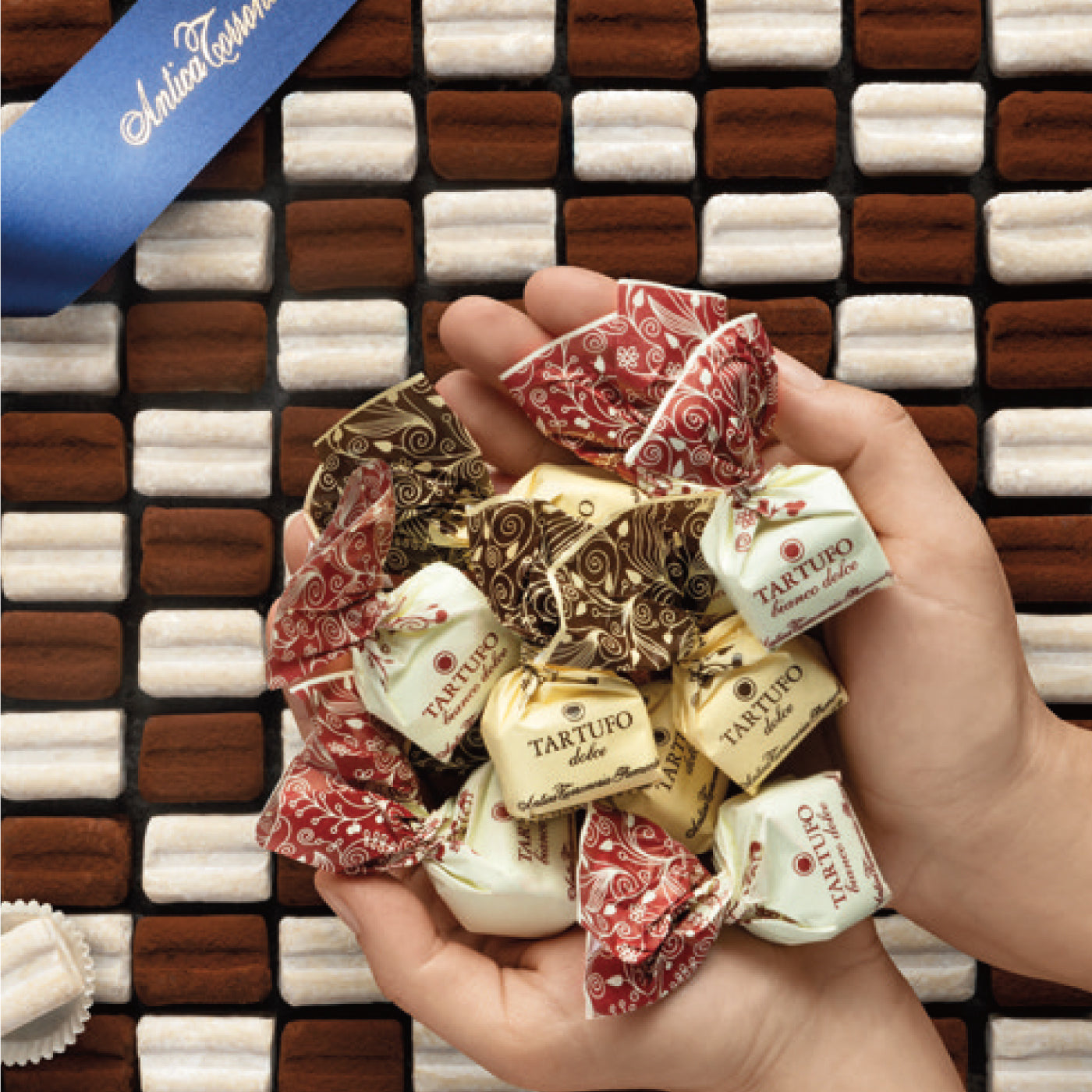 クリスマスにぴったりの新しいイタリアンスイーツが届きました – EATALY