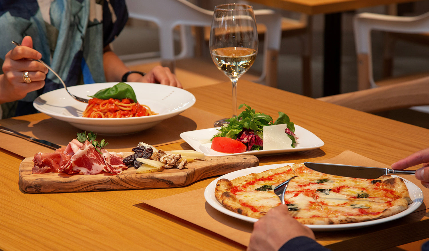 銀座店 - LA PASTA e LA PIZZA